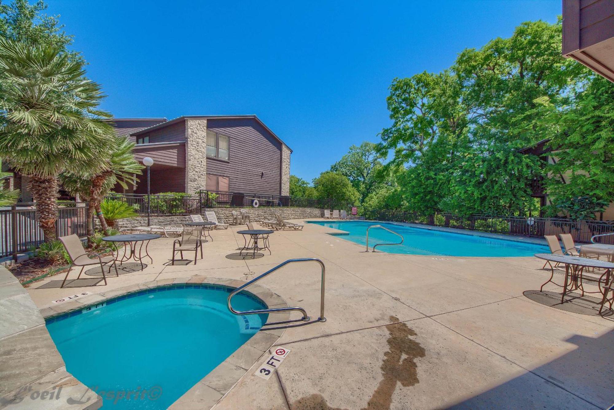 The Iron Cactus Condo On The Comal Cw C102 نيو بروانفيلز المظهر الخارجي الصورة